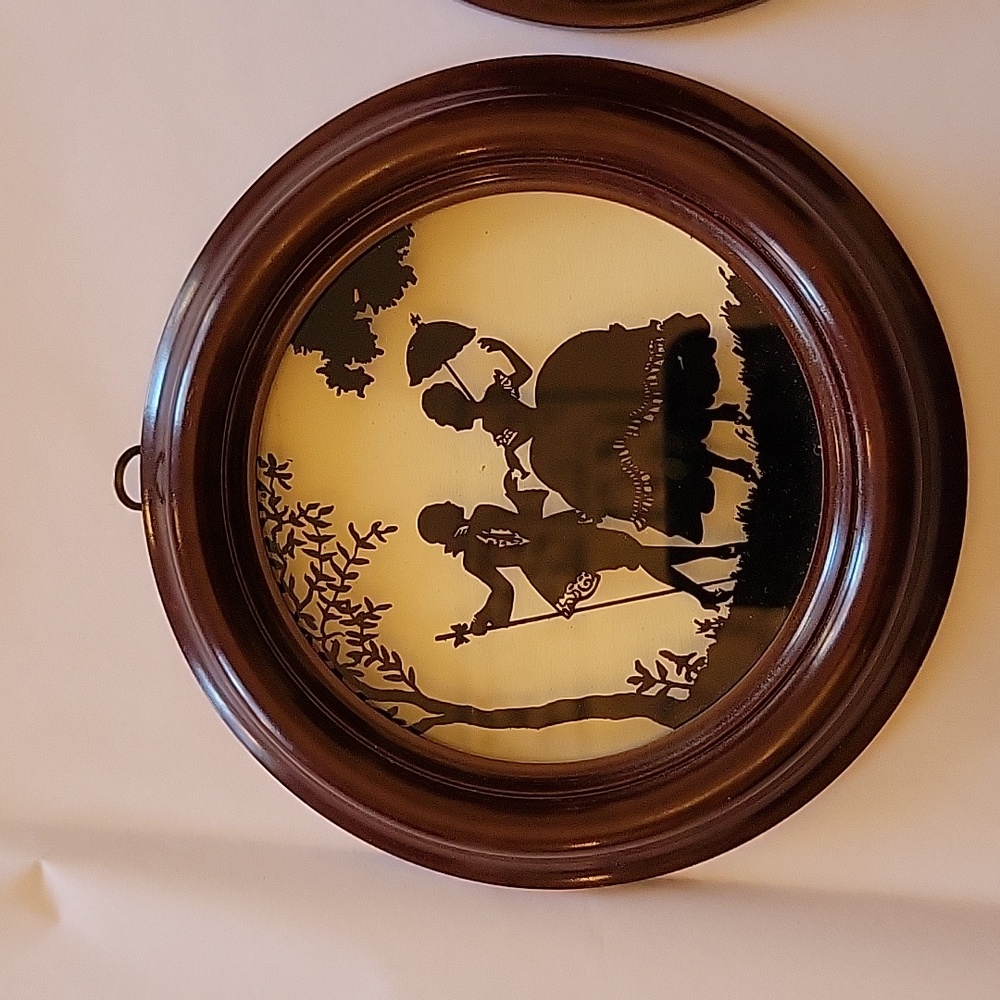 Vintage MCM Reverse Silhouette Painted Round Pictures - Picture 2 of 5